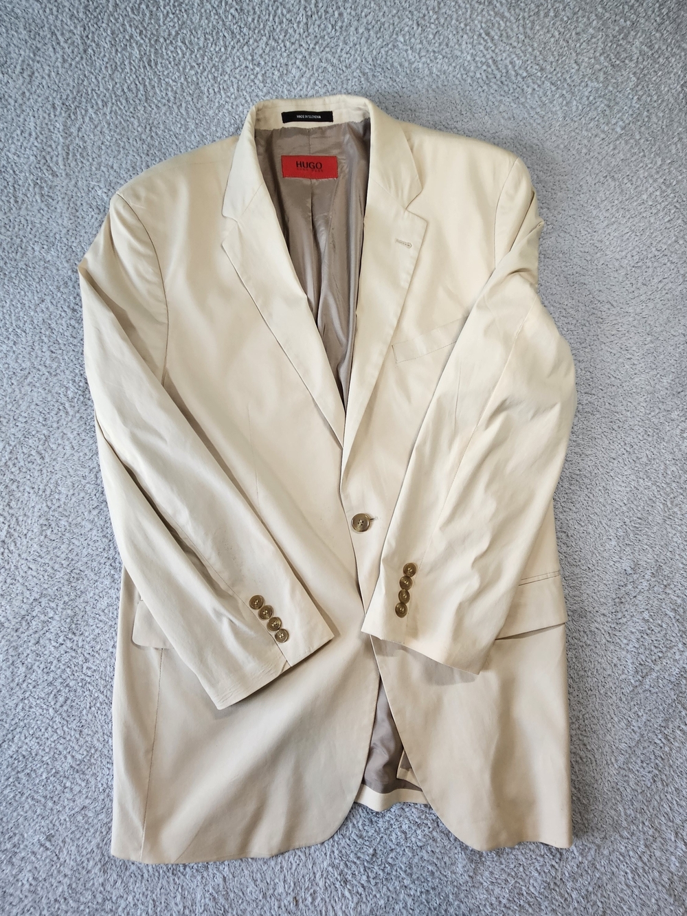 Hugo Boss Cream Single-Breasted Blazer with Gold Buttons